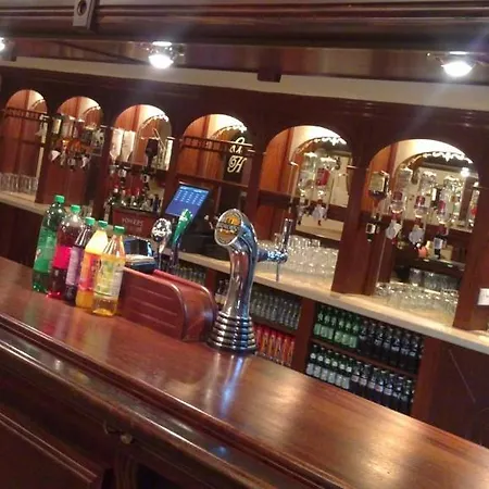 Grand Hotel Moate